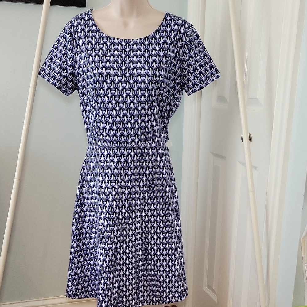 Talbots Fit and Flare Blue Knit Printed Dress sz 12